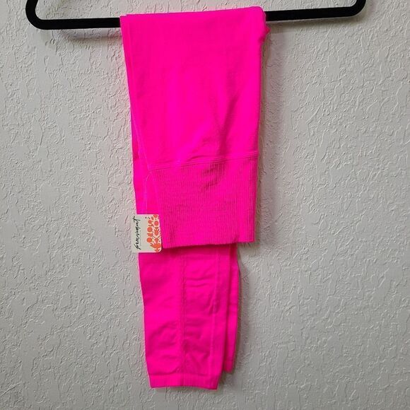 NWT Free People Good Karma Leggings - Picture 10 of 11